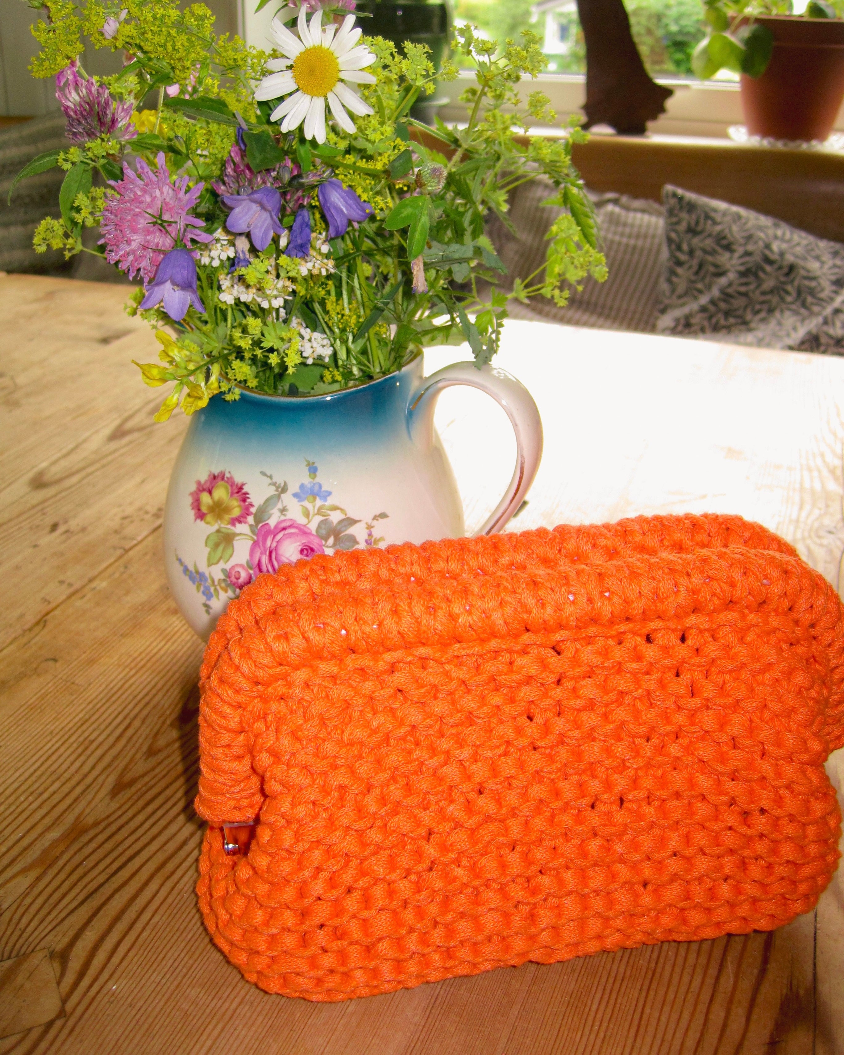 Rikke Clutch