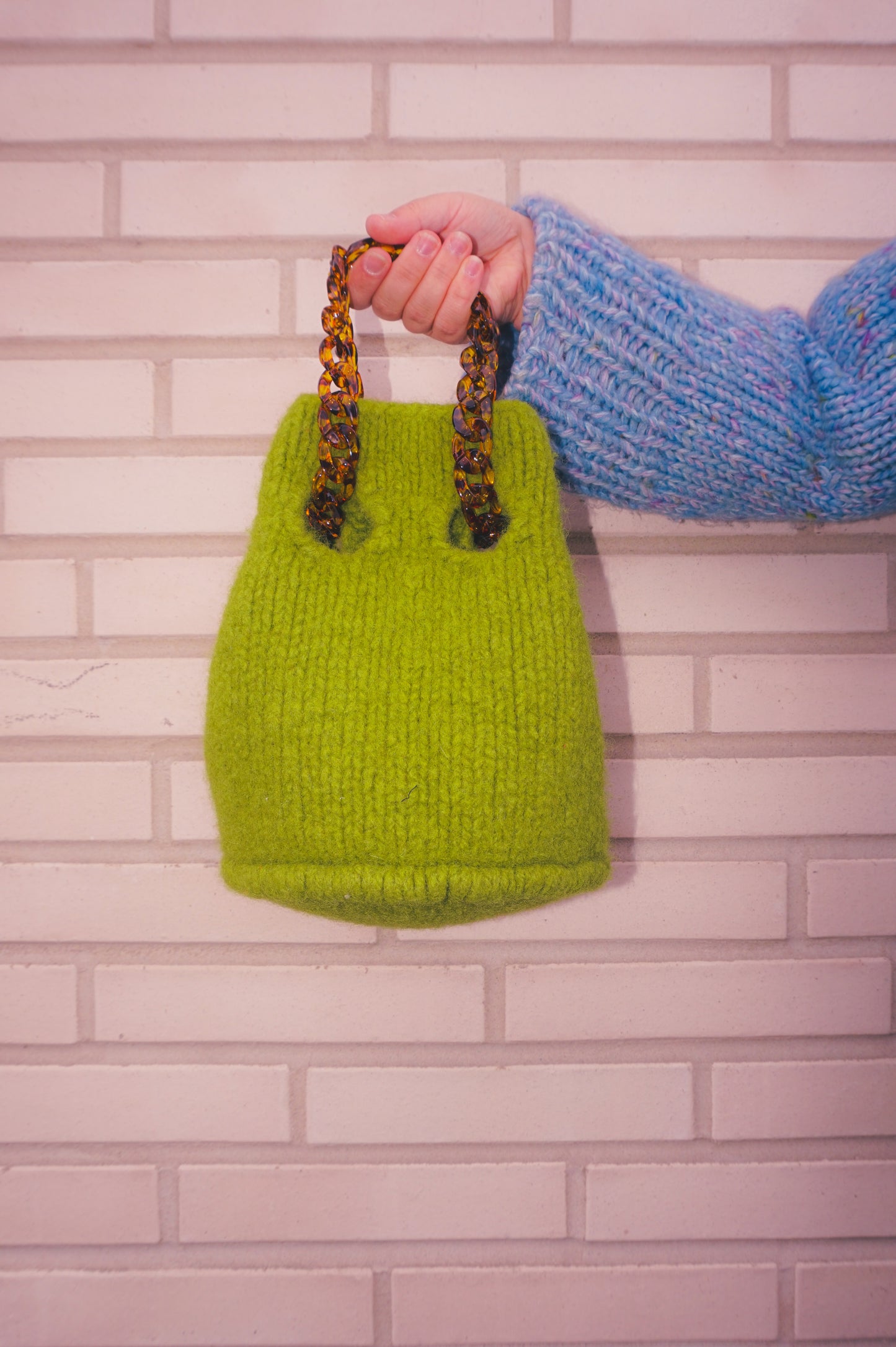 Jota Bucket Bag